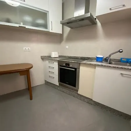 Amplio En El Centro De O Grove